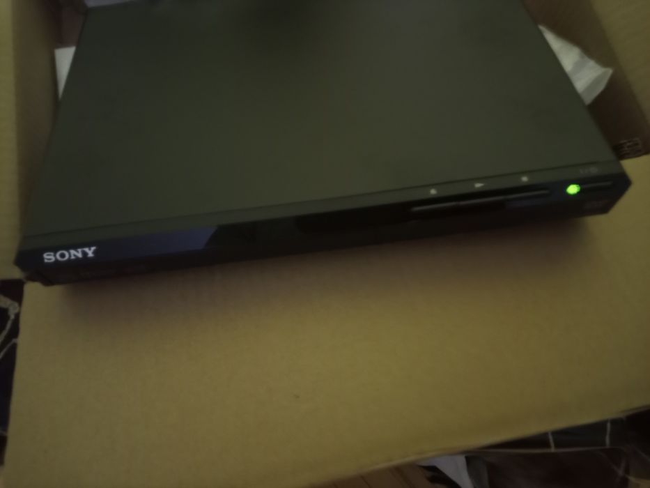 DVD player SONY DVP -SR170