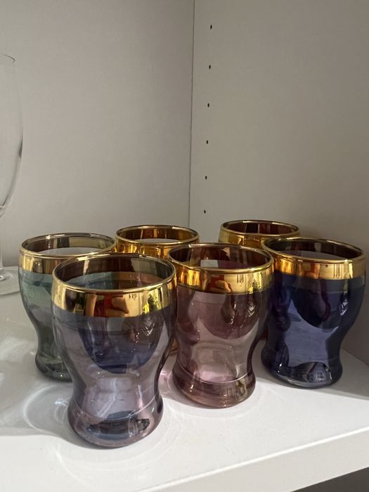 Чарки із кольорового скла вінтаж