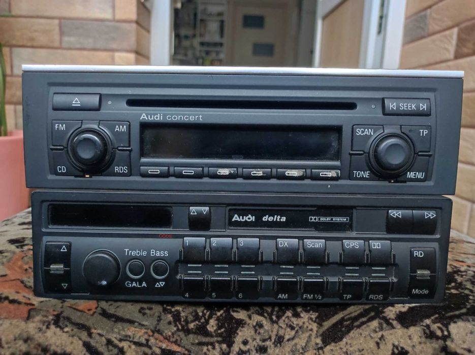 Штатна магнітола Ауді (Audi)
