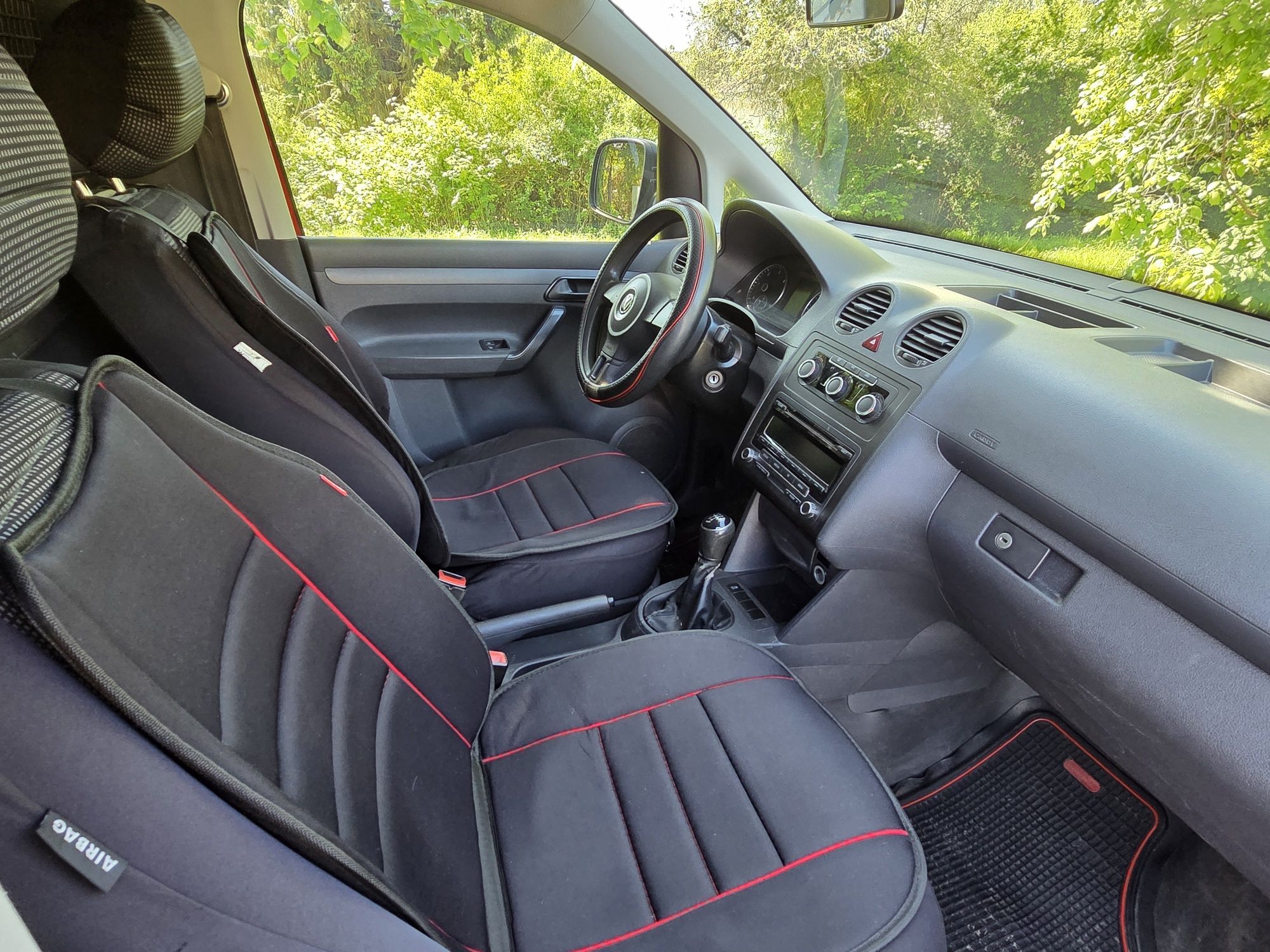 Volkswagen Caddy 1.6 TDI 2012 R. Furgon Klima Zarejestrowany w PL