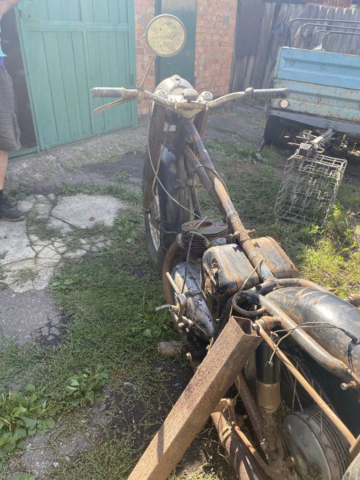 Мотоцикл panonia 1965 року з документами