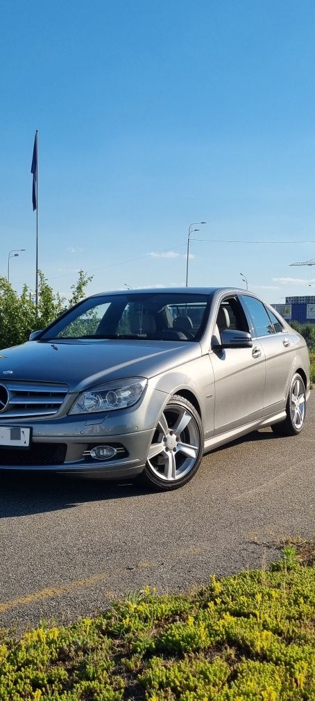 Продам Мерседес   C300 4Matic 2011 Gaz/Benz (Обмен на Авто с вашей доп