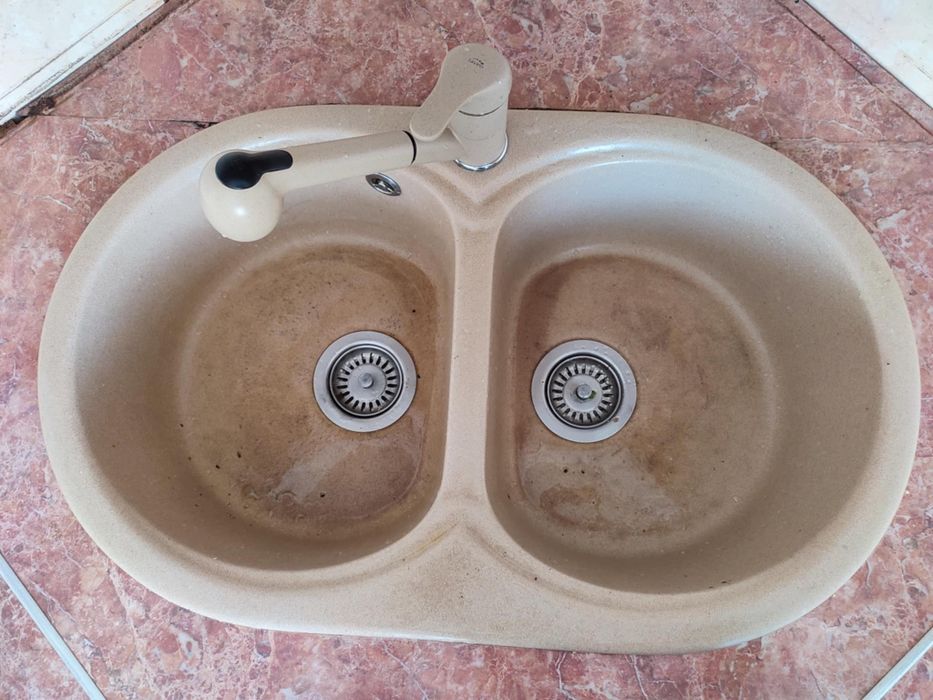 Zlewozmywak dwukomorowy granitowy + bateria jak nowa