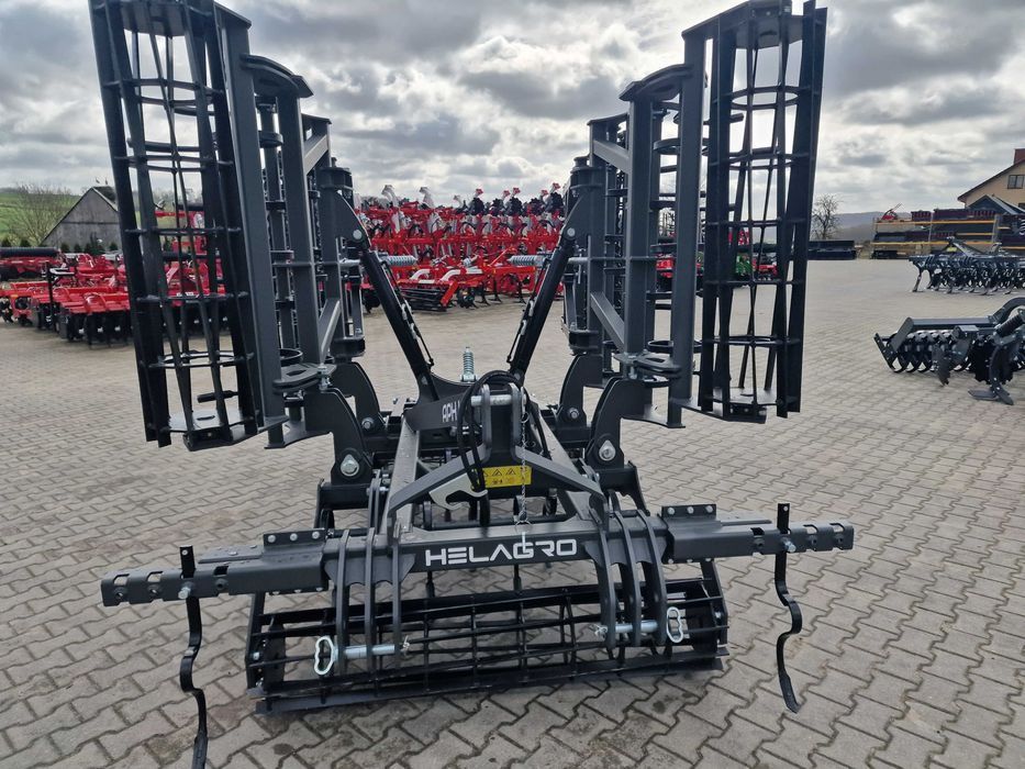 Agregat APH 4,2 m 5,6 m HELAGRO składany hydraulicznie