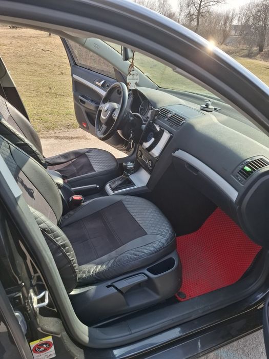 Продам . Терміново.