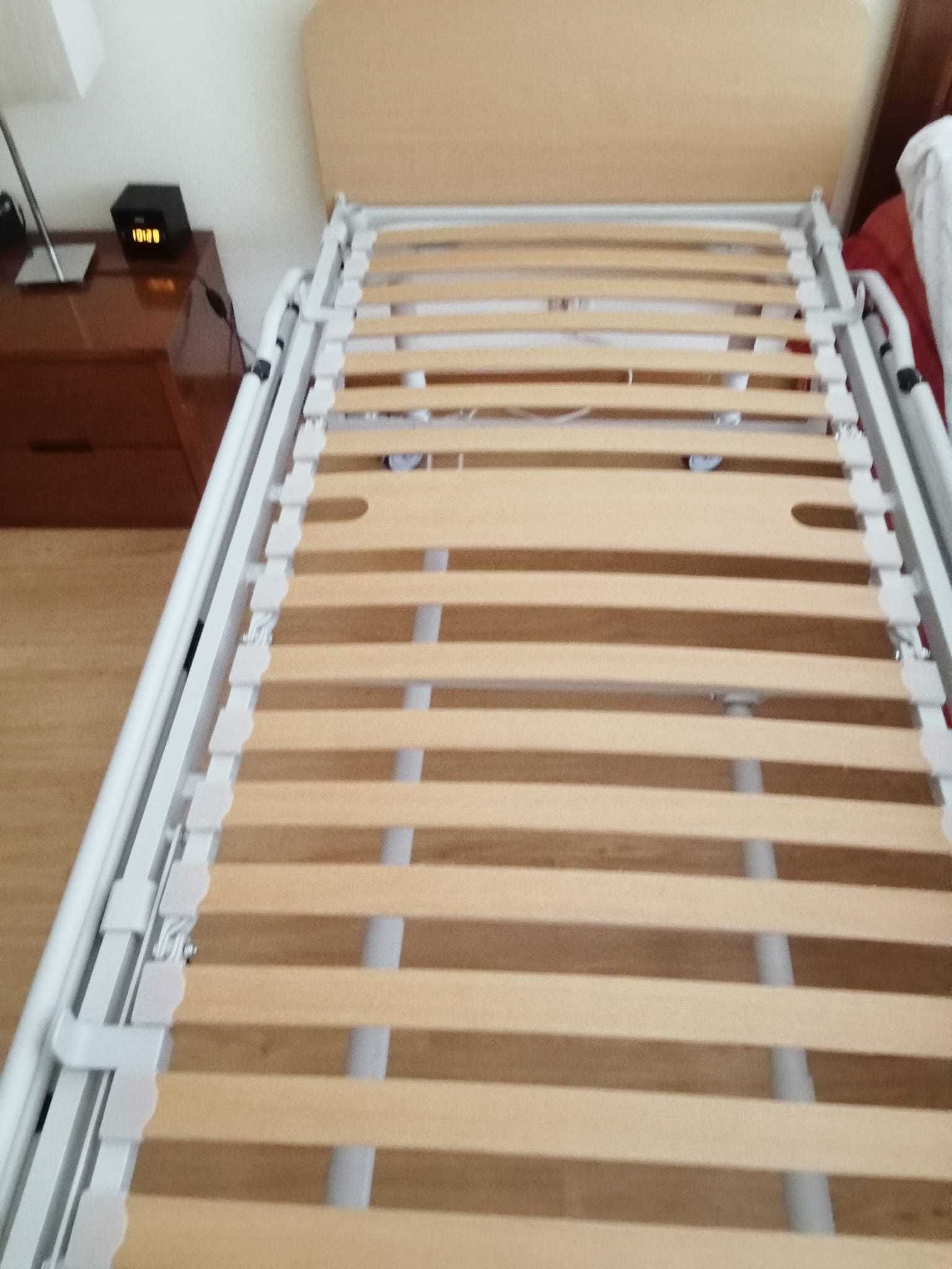 Cama articulada manual