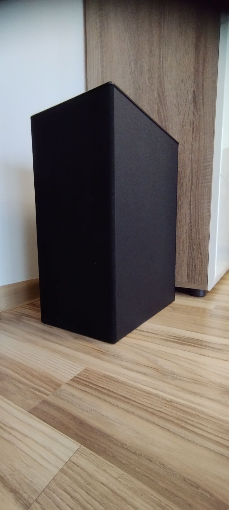 Soundbar LG SPD7Y w całym zestawie