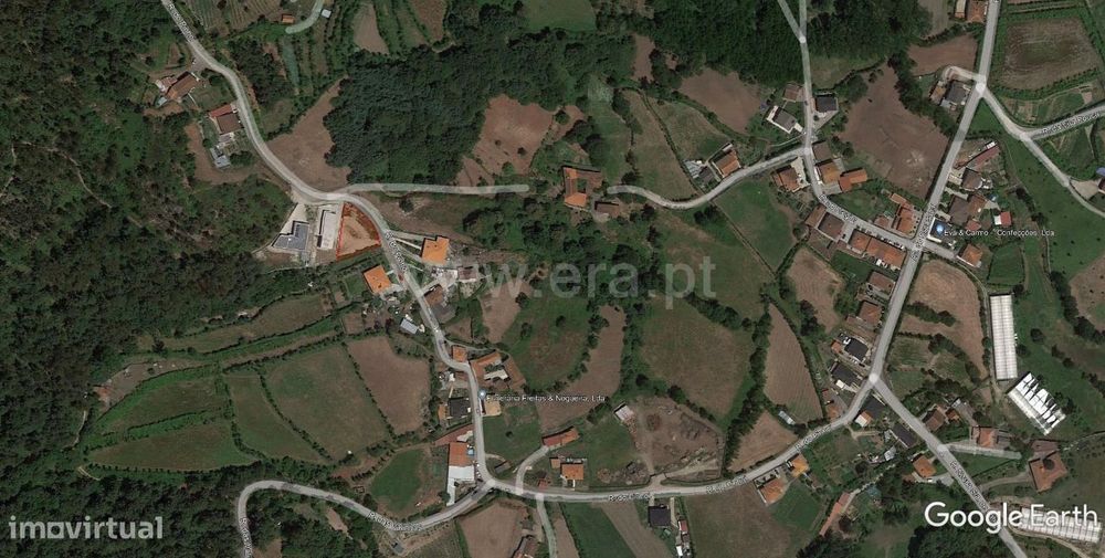 Lote com 700 m2 em Arões Santa Cristina