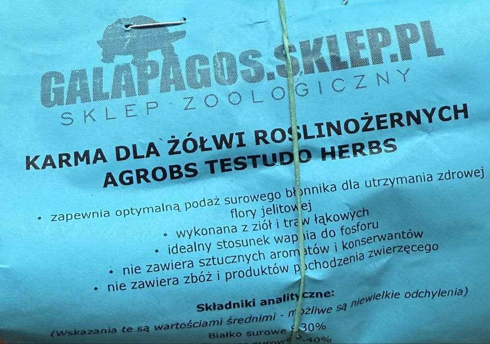 Jedzenie dla żółwia, trawa mieszanka