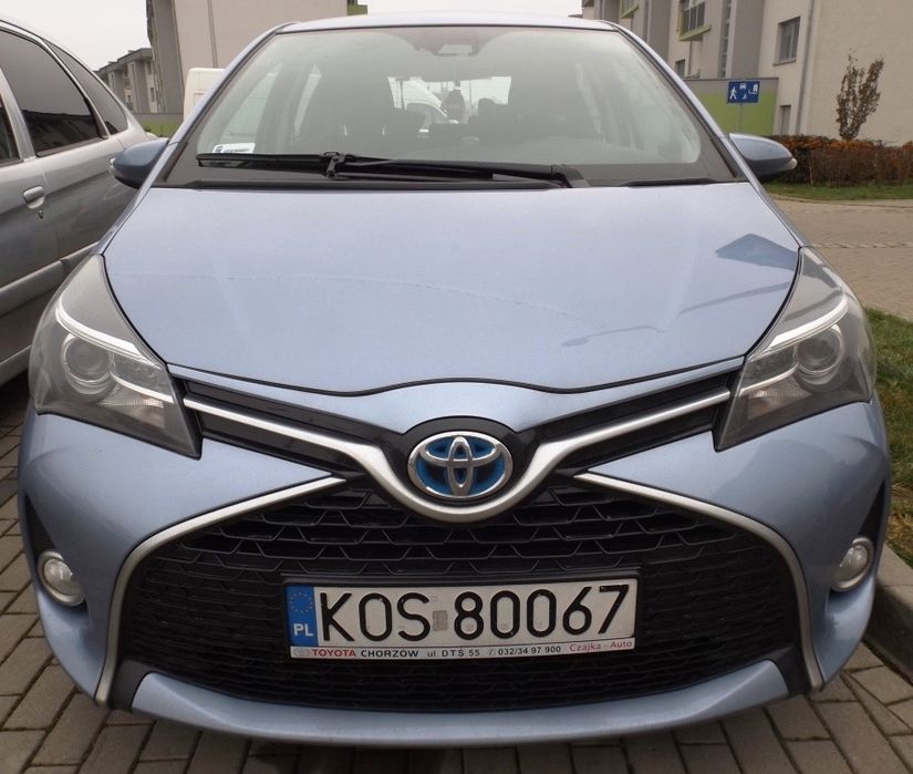 Toyota Yaris Hybrid 1.5 - Krajowa - przebieg 118 tys. - Automat