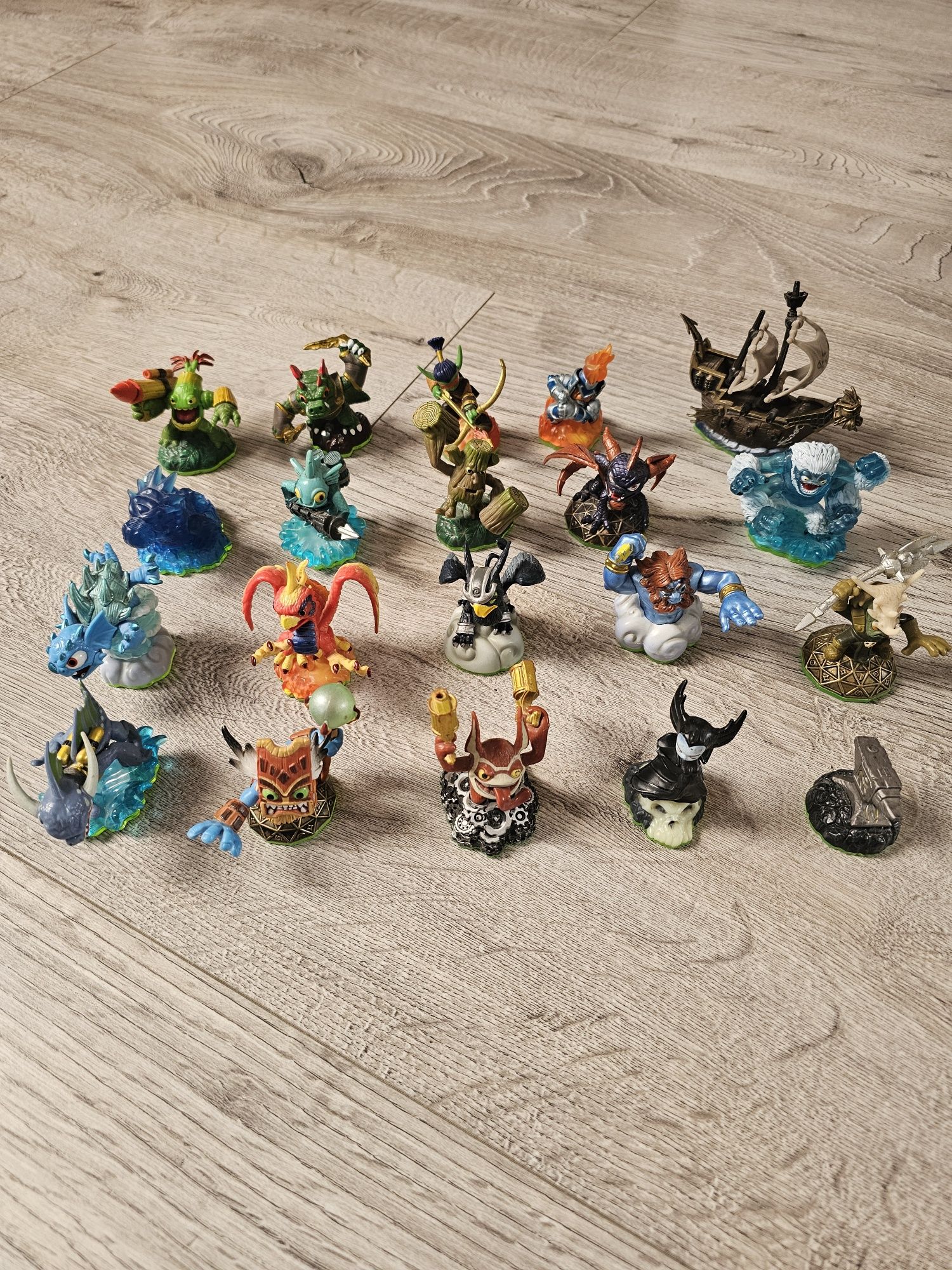 Skylanders figurki od 3 zł