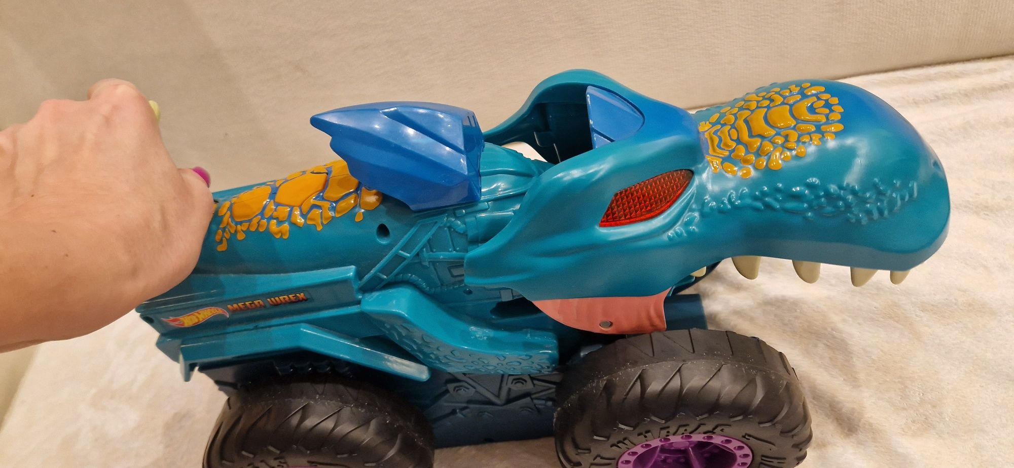 Mega Wrex hot wheels