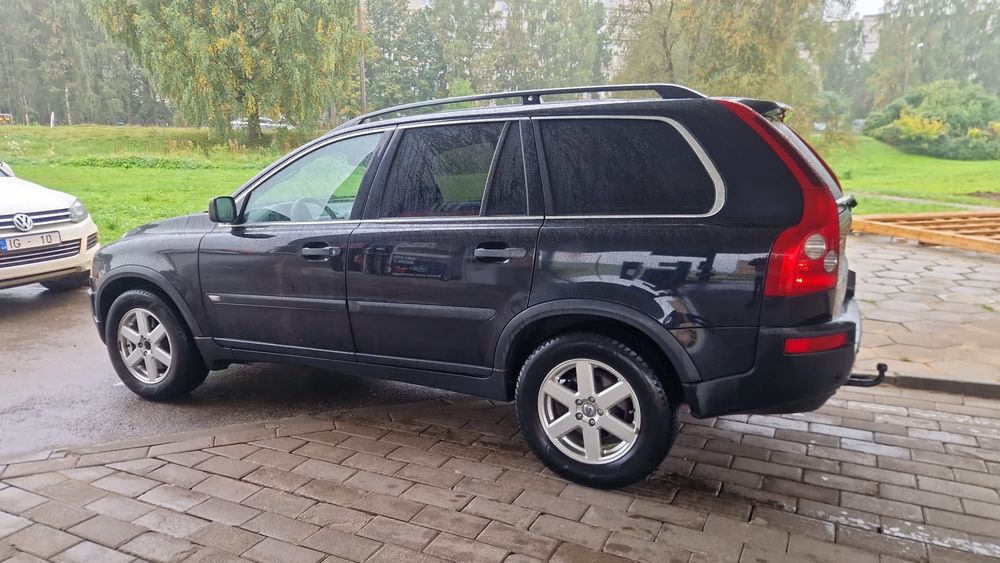 Продам для ЗСУ или Военному Вольво СХ90 D5