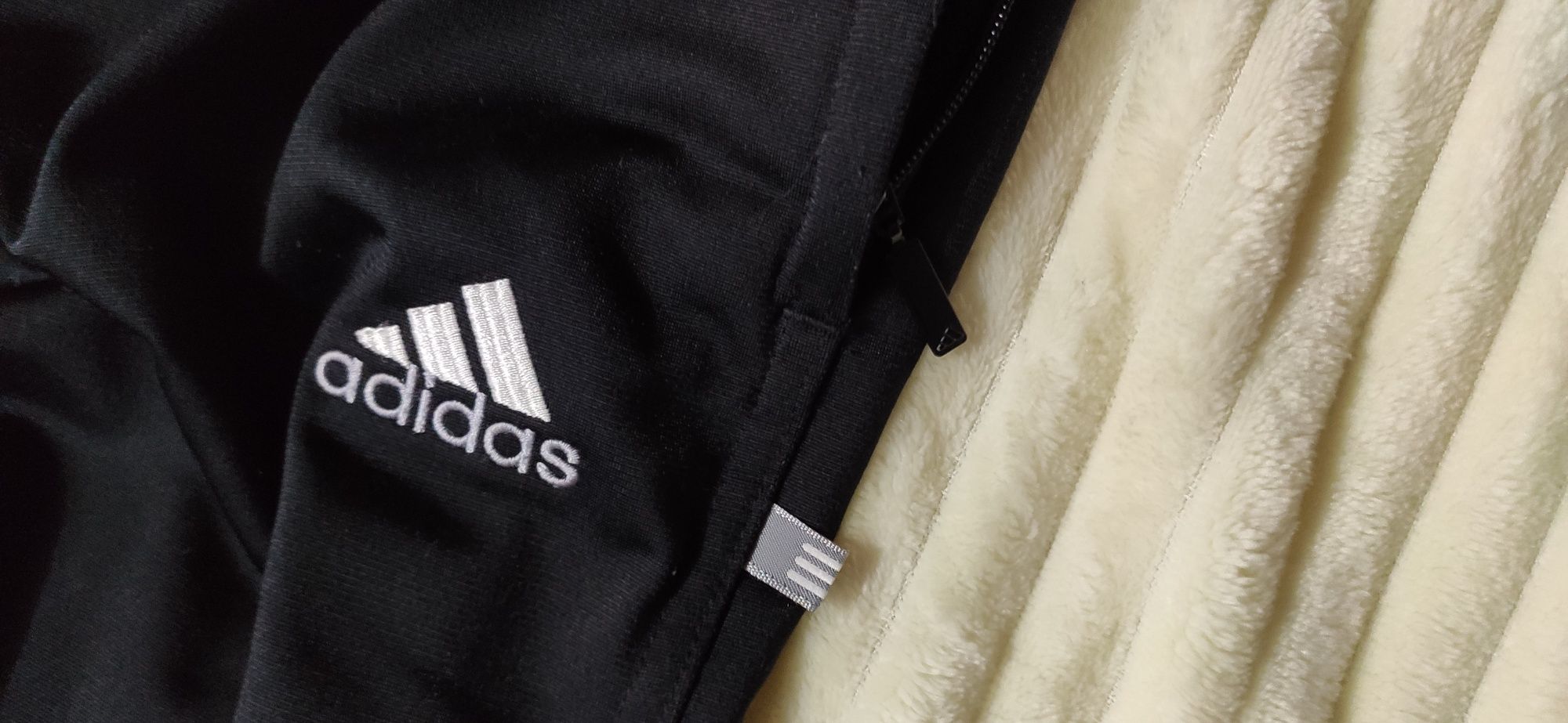 Спортивные штаны Adidas