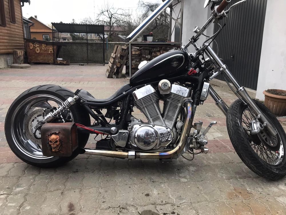 Suzuki Intruder 1400 Custom