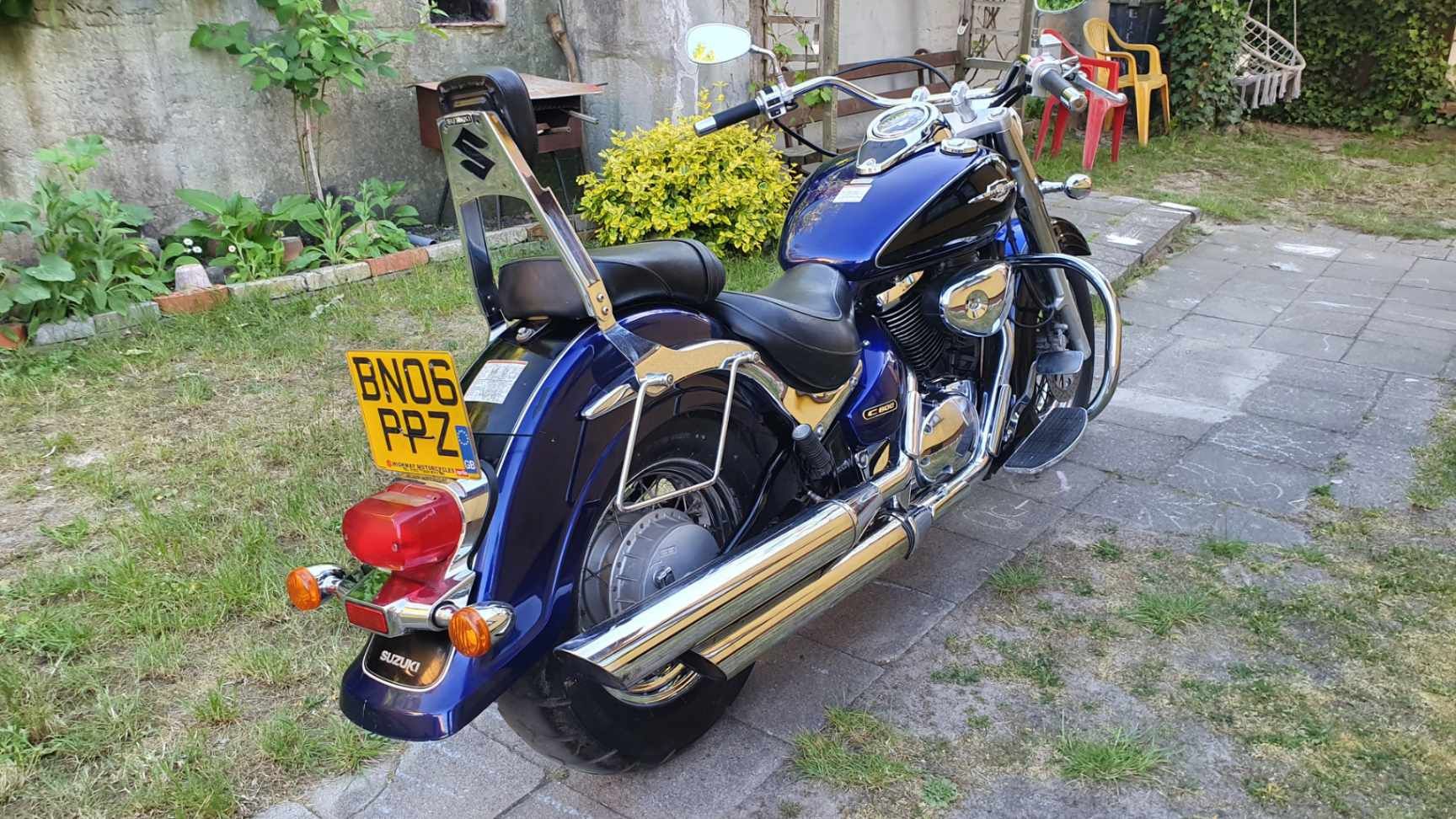 Suzuki Intruder c800