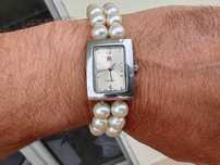 Damski zegarek M quartz Japan Movt - bransoleta z pereł.