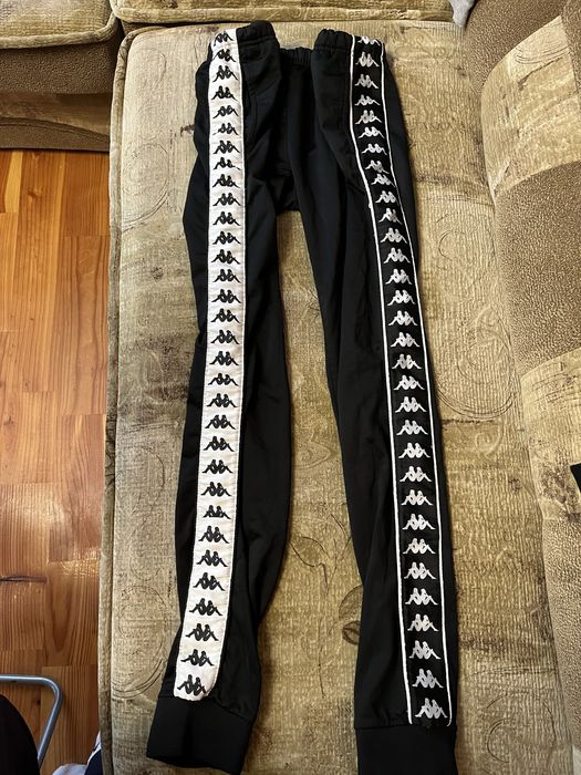 Продаються штани Kappa на лампасах