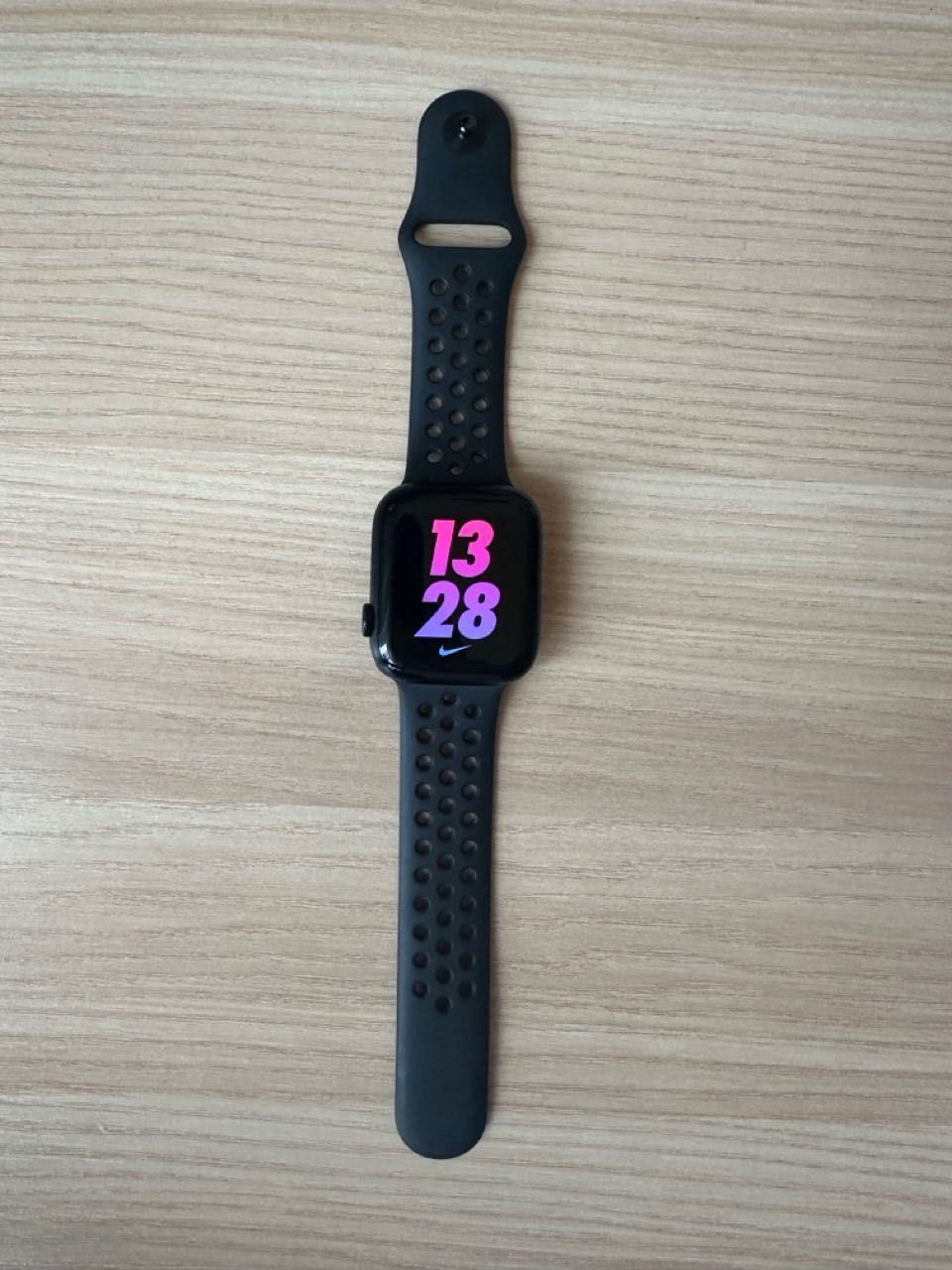 Apple Watch Series 7 45mm Nike