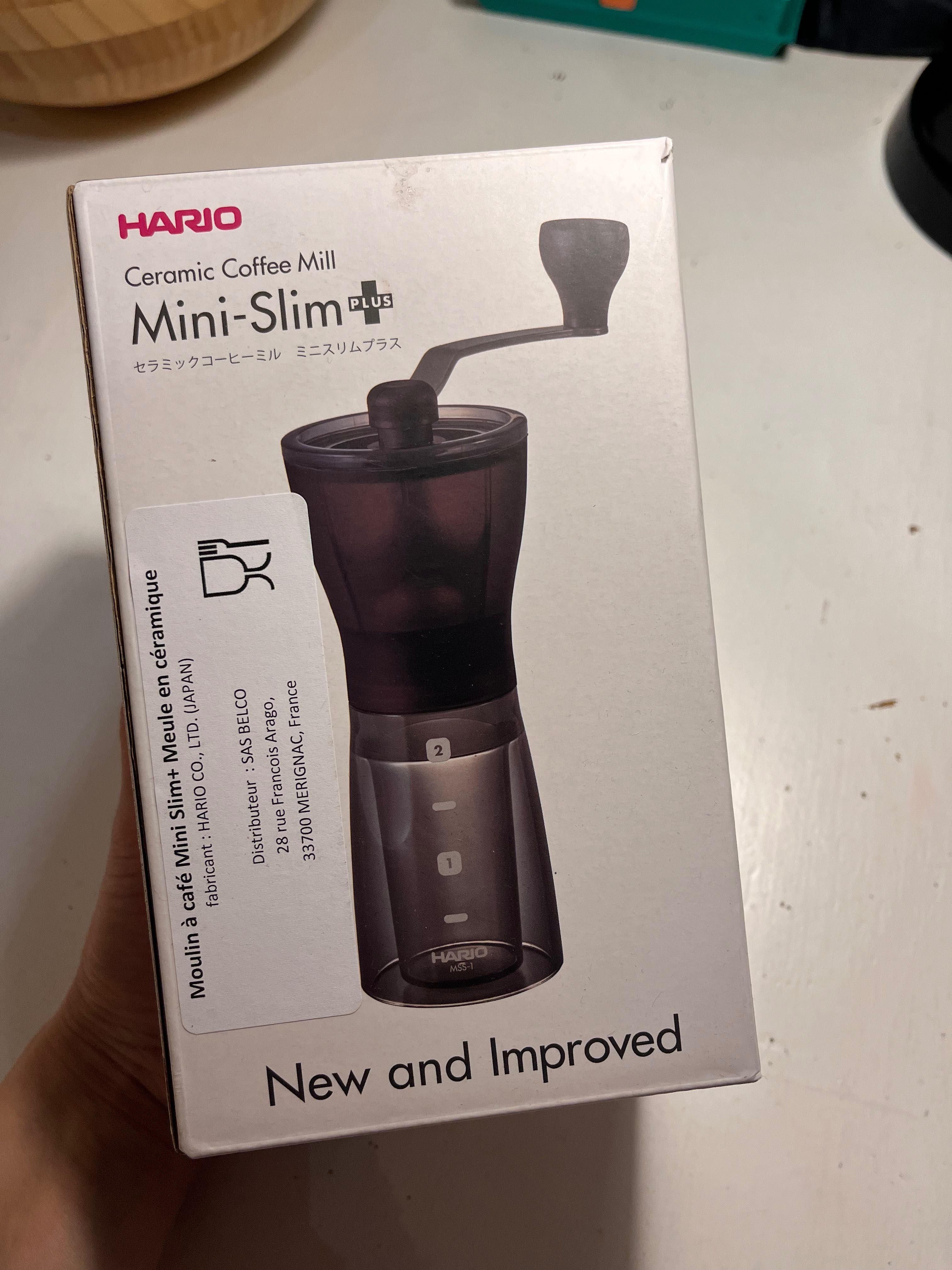 Ręczny młynek do kawy Mario Mini-Slim Plus