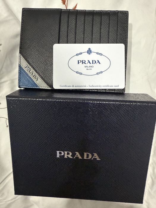 Carteira Prada linda