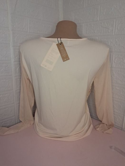 Cudna bluzka ciągliwa nowa 38 40