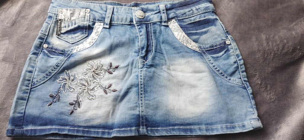Spòdniczka mini Armani jeans rozmiar s/m