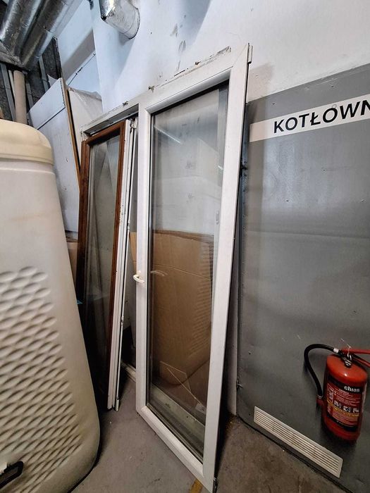 Sprzedam drzwi balkonowe