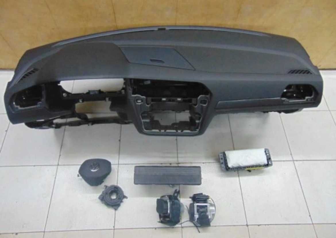 VW Tiguan tablier airbags cintos