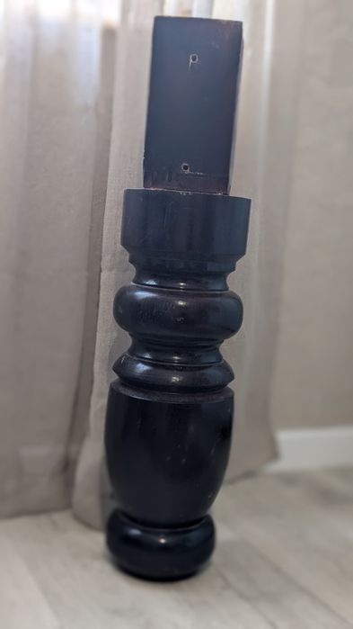 Дерев'яна ніжка для меблів