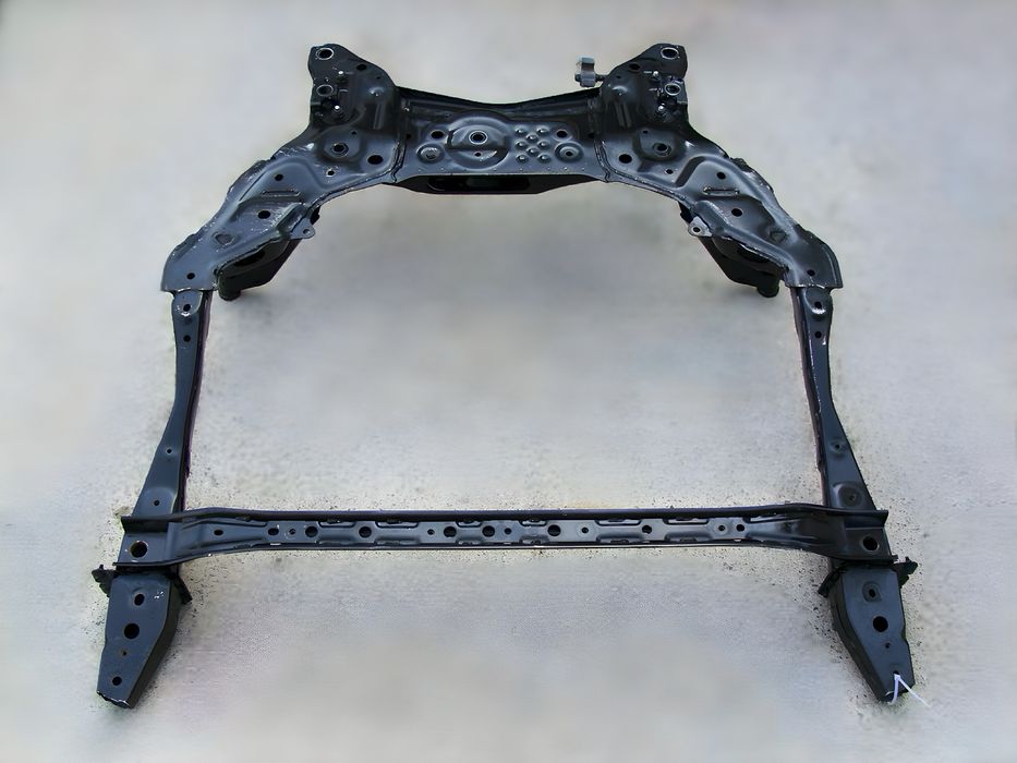 Підрамник передній з кликами Mazda CX-5 17-25