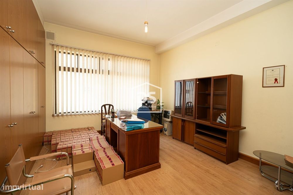 Escritório  Arrendamento em Leiria, Pousos, Barreira e Cortes,Leiria