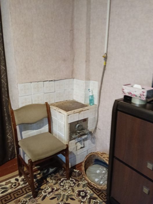 Продам 4х комнатную квартиру в центре Днепра