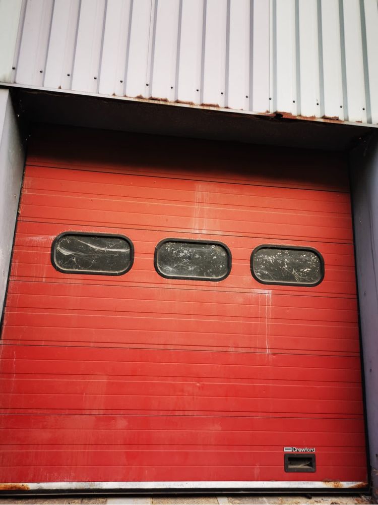 Brama garażowa firmy Crawford