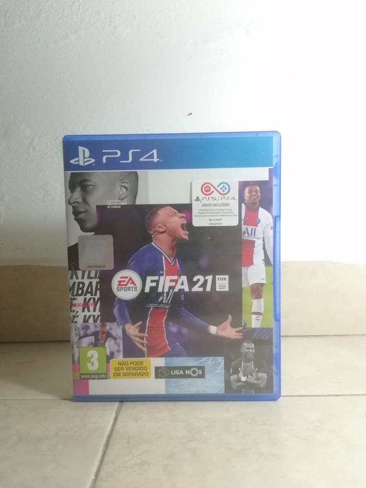 PlayStation 4 500GB