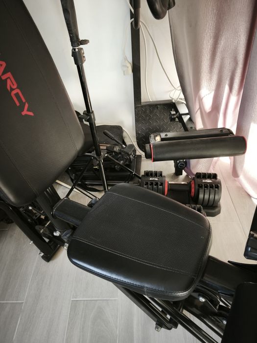 Máquina de musculação completa com leg press