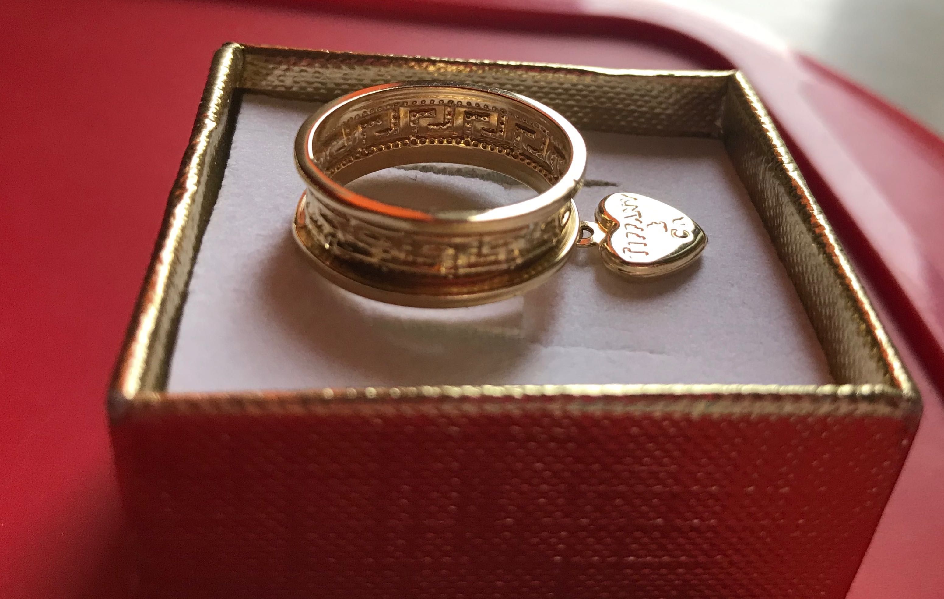 Złoty pierścionek tiffany & co złoto 585 wzor grecki serce 14k