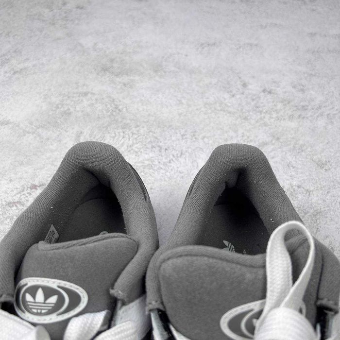 Кросівки Adidas Forum2000 JS0997 розмір 44 оригінал