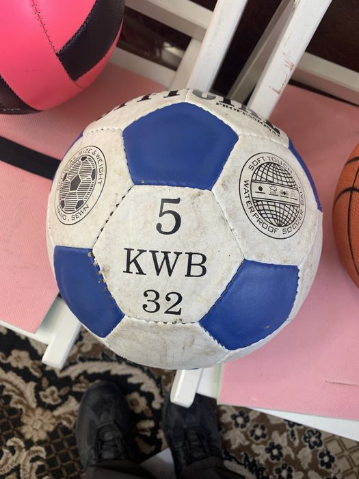 Продам новий м'яч