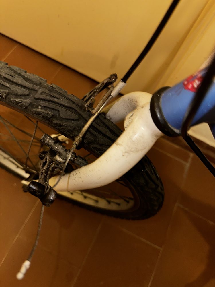 Bicicleta  Roda 20” - Usada