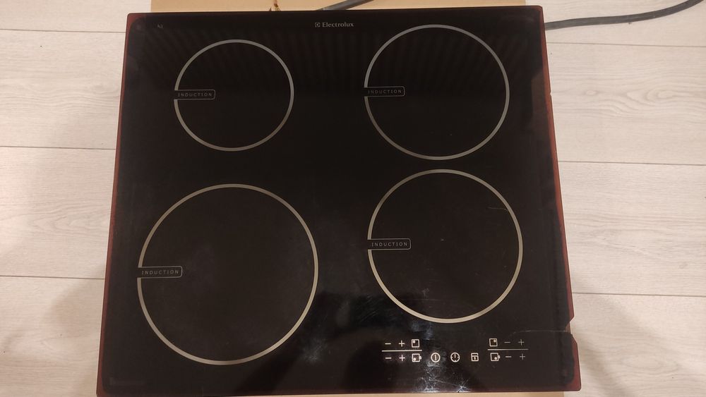 Płyta indukcyjna Elektrolux EHD60020P