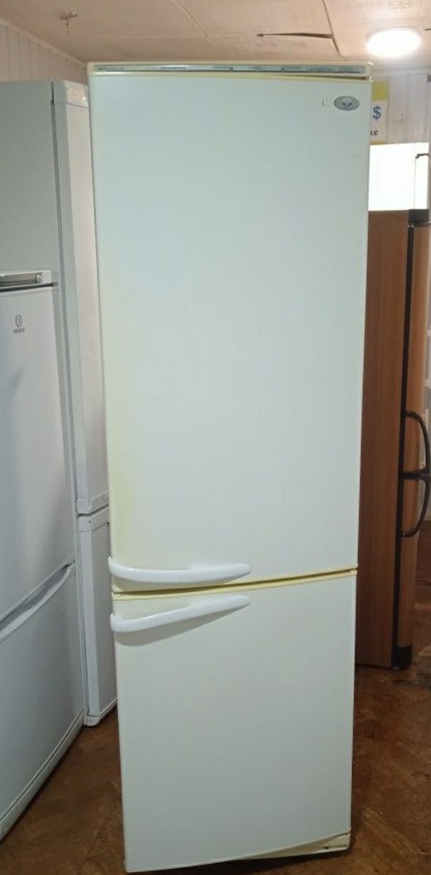 Холодильник Атлант бюджетный.