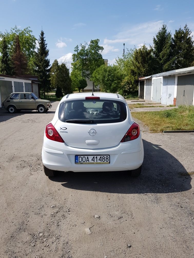 Opel corsa D 1,0