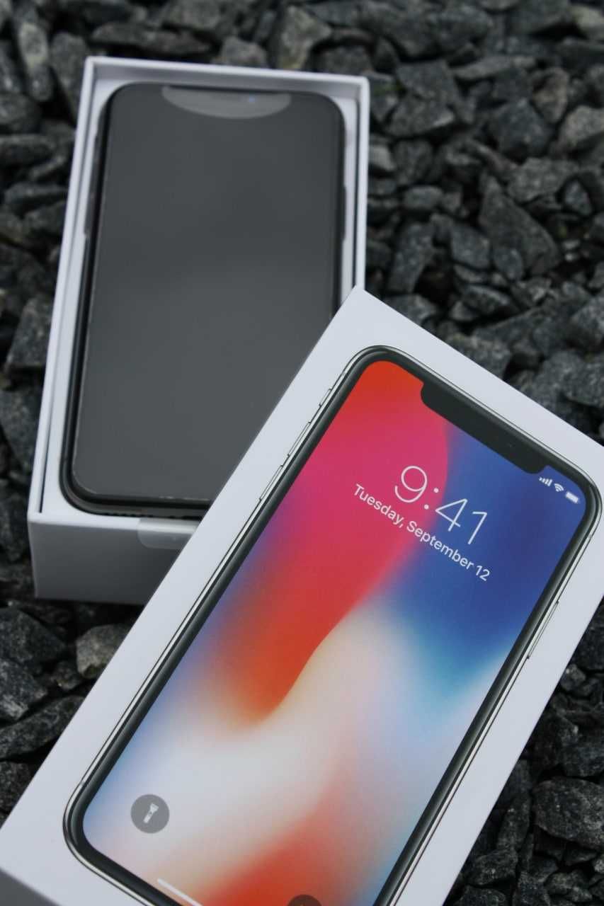 iPhone X 64gb  silver