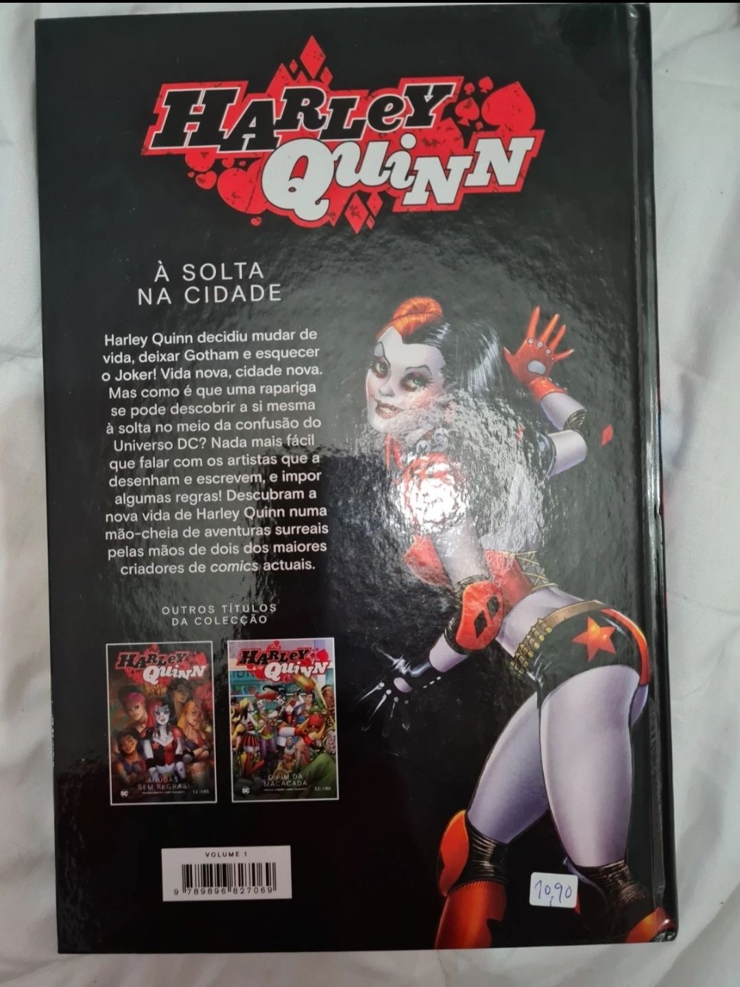 Livro "Harley Quinn: À Solta Na Cidade"