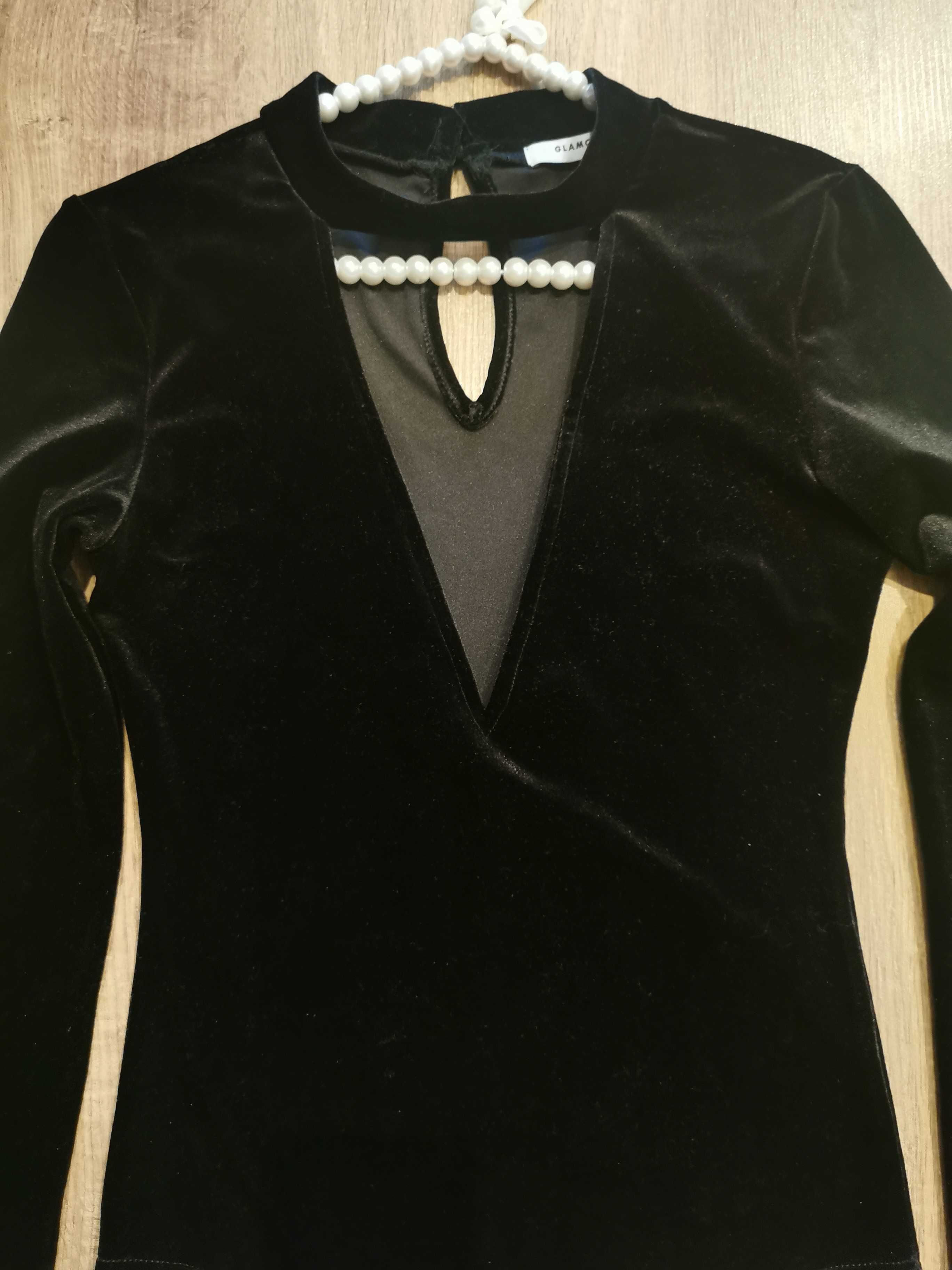 Welurowe body duży dekolt w serek z chokerem choker S 36 czarne