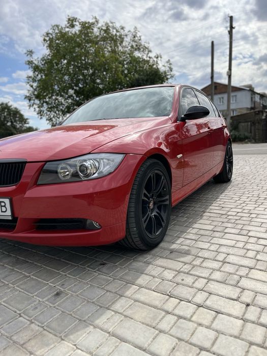 BMW e90 2.0 автомат