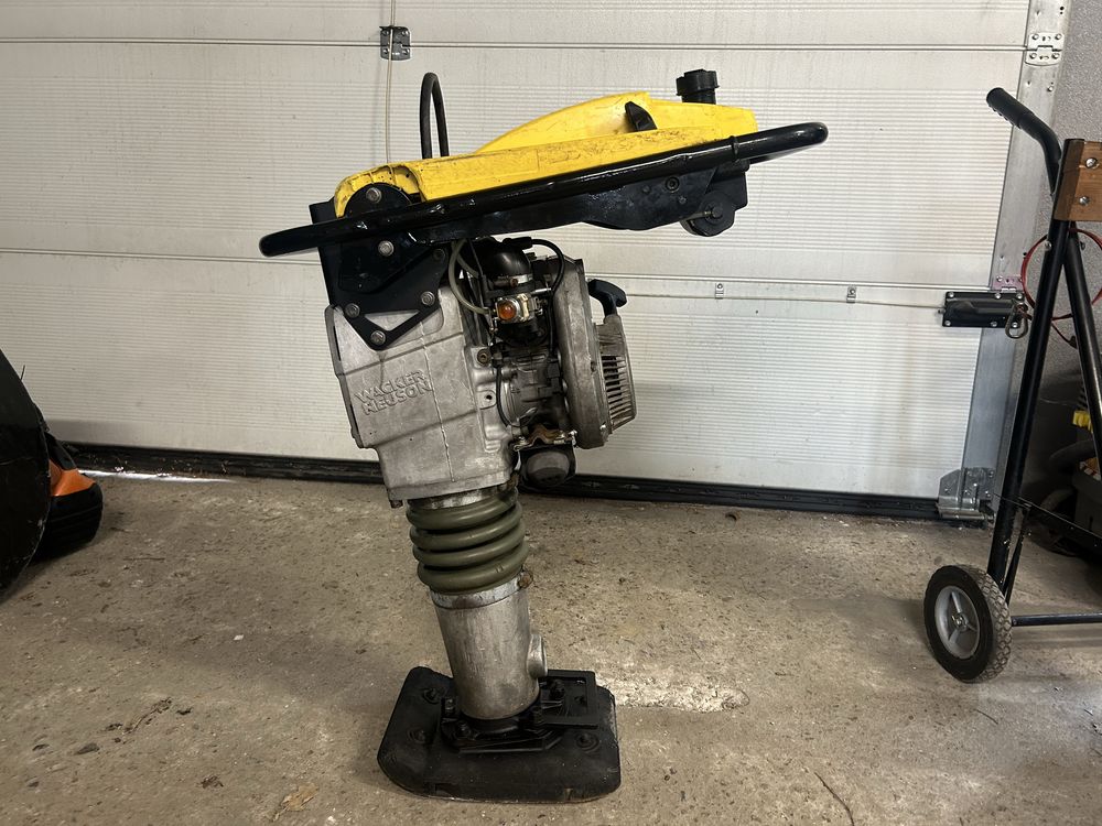 Skoczek stopa wibracyjna Wacker BS 50-2 (53)