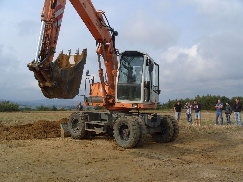 Kurs na operatorów koparki, koparko-ładowarki i ładowarki start 22.06