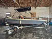 Vende-se Barco em bom estado